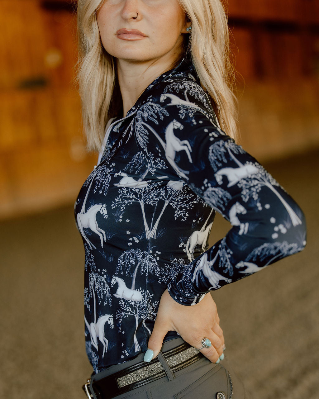 D. D. Impulsion & Straightness JENYA Long Sleeve Signature Sunshirt