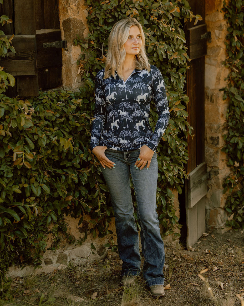 D. D. Impulsion & Straightness JENYA Long Sleeve Signature Sunshirt